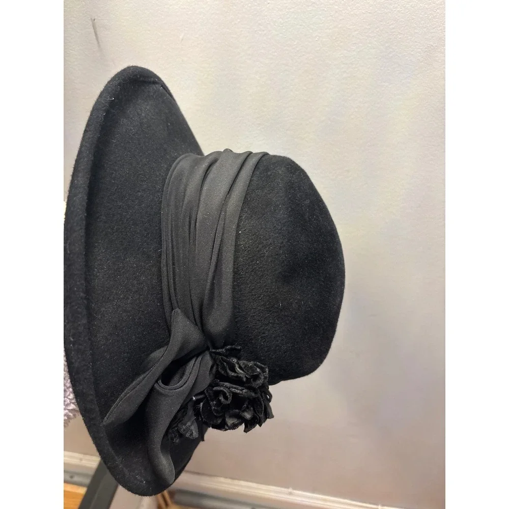 Suzanne Custom Made Millinery Black Wool‎ Flower Bow Wide Brim Hat